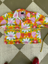 Load image into Gallery viewer, Love &amp; Peace Pullover Top Medium