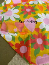 Load image into Gallery viewer, Love &amp; Peace Pullover Top Medium