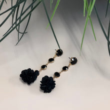 Load image into Gallery viewer, LBD Floral Earrings