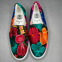 Load image into Gallery viewer, La Playa Slip Ons