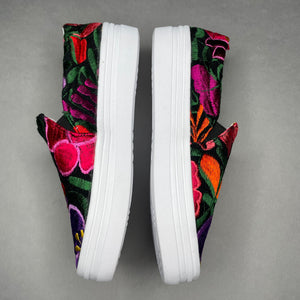 La Playa Slip Ons