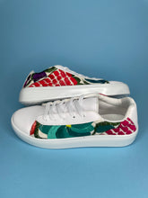 Load image into Gallery viewer, Clásico Leather Sneakers
