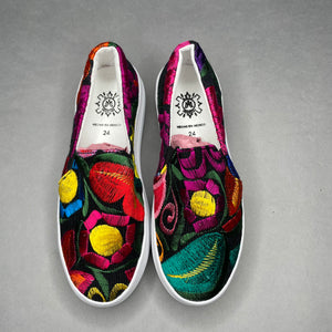 La Playa Slip Ons